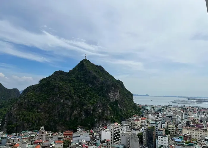 Bay View * Ha Long