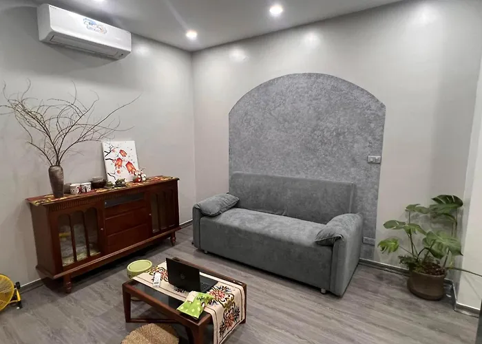Bay View Apartment Ha Long